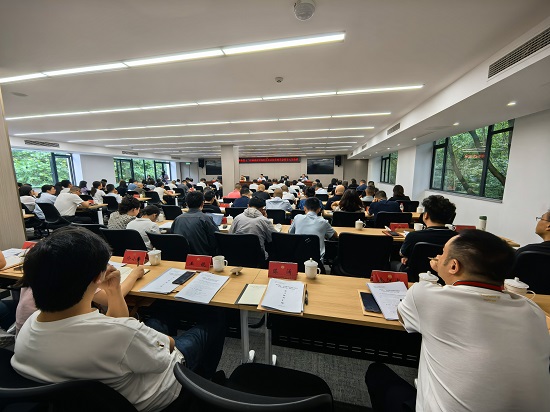 履职议政谋发展，深耕交通筑平安